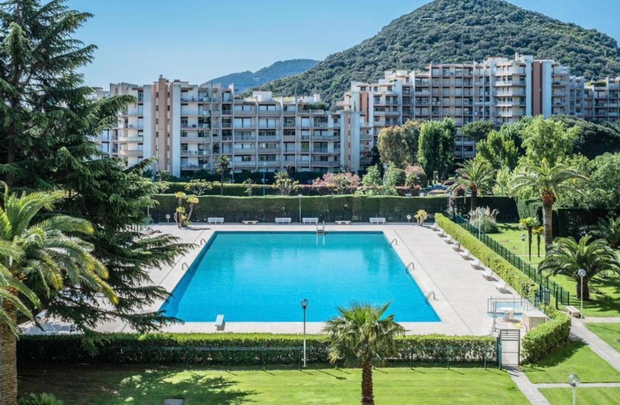 My Resid Appart Cannes Marina Vue Piscine Mandelieu Exteriör bild
